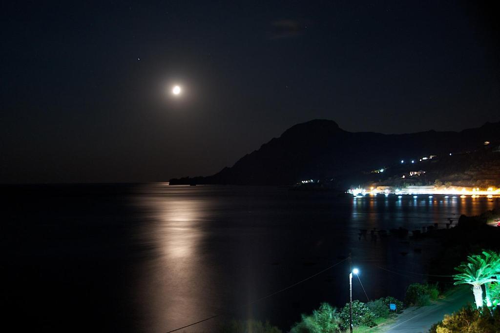 Thalassa House Apartments Plakias Buitenkant foto
